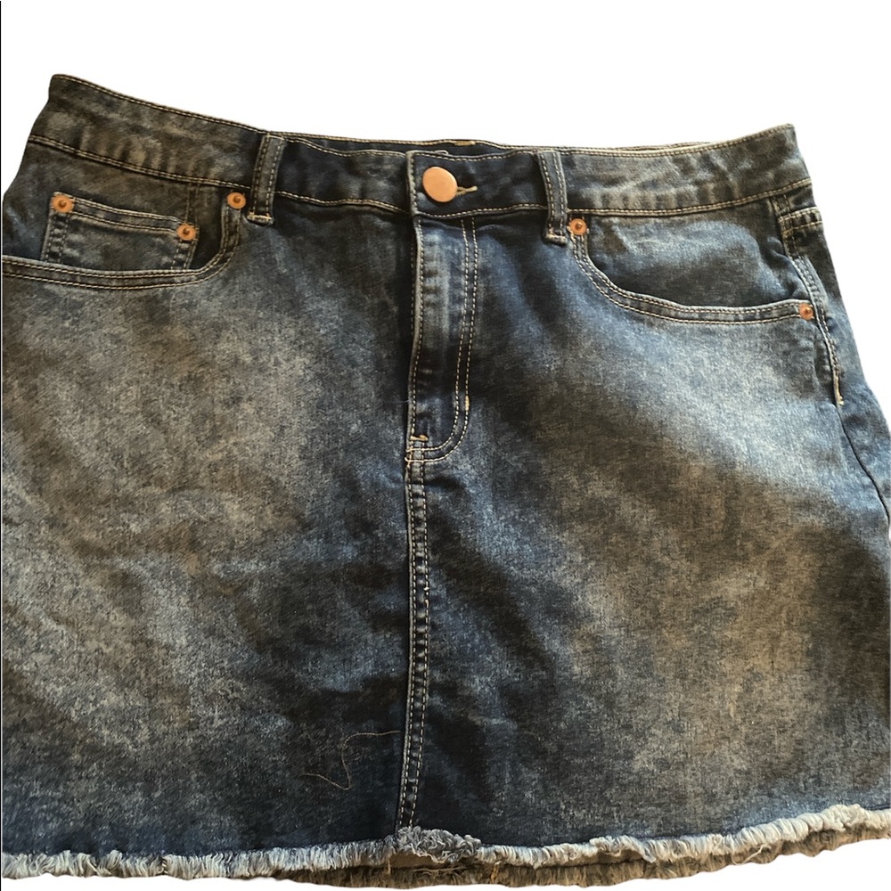 No Boundaries Jrs Denim Skirt NWOT